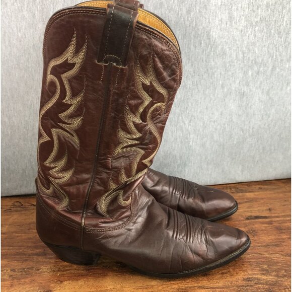 Nocona Leather Cowboy Boots Western‎ Style Brown Men Size 9.5 D Pull On - Picture 1 of 9